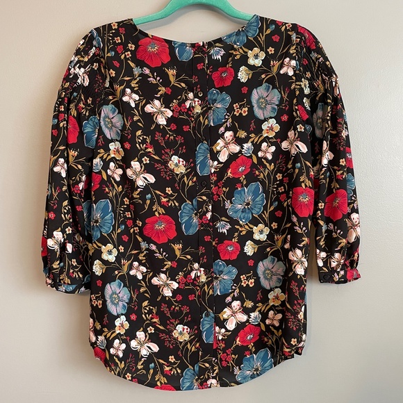 EUC Disney x Lauren Conrad x Snow White Collection Floral Top Size Small - Picture 5 of 6
